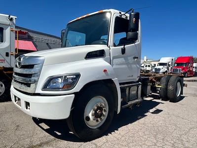 Used 2017 Hino 268A Single Cab 4x2, Cab Chassis for sale #680257 - photo 1