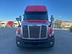 Used 2019 Freightliner Cascadia Sleeper Cab 6x4, Semi Truck for sale #809562 - photo 3