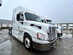 Used 2019 Freightliner Cascadia Sleeper Cab 6x4, Semi Truck for sale #813252 - photo 4