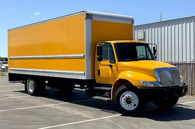 Used 2019 International DuraStar 4300 SBA 4x2, Box Truck for sale #491455 - photo 1