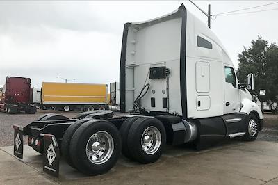 Used 2017 Kenworth T680 6x4, Semi Truck for sale #489235 - photo 2