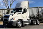 Used 2020 Freightliner Cascadia Day Cab 6x4, Semi Truck for sale #495603 - photo 1