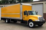 Used 2018 International DuraStar 4300 4x2, Box Truck for sale #489435 - photo 1