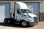 Used 2019 Freightliner Cascadia Day Cab 6x4, Semi Truck for sale #495612 - photo 3