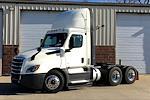 Used 2019 Freightliner Cascadia Day Cab 6x4, Semi Truck for sale #495612 - photo 4