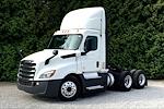 Used 2020 Freightliner Cascadia Day Cab 6x4, Semi Truck for sale #499507 - photo 3