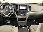 2020 Toyota Sienna 4x2, Minivan #IAB2263 - photo 23