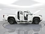 Used 2023 Nissan Frontier Crew Cab 4x2, Pickup for sale #201967P - photo 3