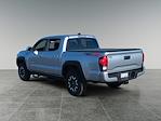 Used 2018 Toyota Tacoma Double Cab 4x4, Pickup for sale #J-E557990 - photo 2