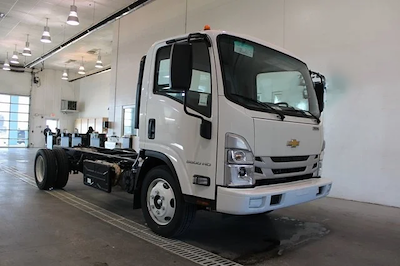 Chevrolet LCF 5500HD Cab Chassis Trucks for Sale | Comvoy