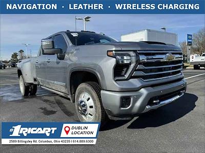 2024 Chevrolet Silverado 3500 Crew Cab 4x4, Pickup for sale #CTR1491 - photo 1