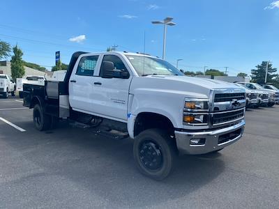 2024 Chevrolet Silverado 5500 Crew Cab DRW 4x4, Knapheide PGTD Gooseneck Flatbed Truck for sale #CTR1638 - photo 1