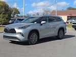 Used 2021 Toyota Highlander Platinum 4x4, SUV for sale #P301422 - photo 3