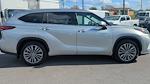 Used 2021 Toyota Highlander Platinum 4x4, SUV for sale #P301422 - photo 9