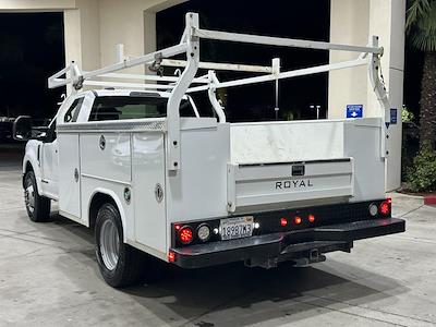 Used 2021 Ford F-350 XL Regular Cab 4x2, 9' Royal Truck Body Service Body Service Truck for sale #417586 - photo 2