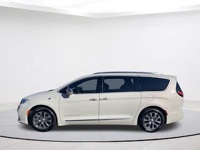 2021 Chrysler Pacifica FWD, Minivan for sale #13PS4048 - photo 2