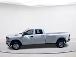 2024 Ram 3500 Crew Cab DRW 4WD, Pickup for sale #13R6400 - photo 4