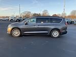 Used 2022 Chrysler Pacifica Touring L FWD, Minivan for sale #C100757 - photo 5