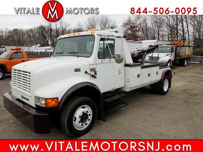 Used 2001 International 4700 4x2, Wrecker Body for sale #ALS3 - photo 1
