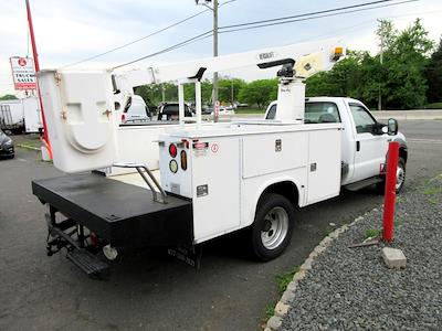 Used 2005 Ford F-450 Regular Cab 4x2, Bucket Truck for sale #VM06123 - photo 2