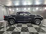 Used 2016 Toyota Tacoma TRD Off-Road Double Cab 4x4, Pickup for sale #025866A_1 - photo 9