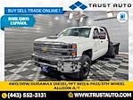 Used 2018 Chevrolet Silverado 3500 Work Truck Crew Cab 4x4, Flatbed Truck for sale #252947 - photo 1