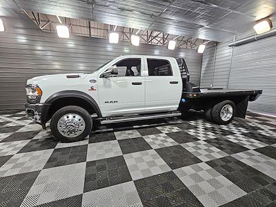 Used 2021 Ram 5500 Tradesman Crew Cab 4x4, Flatbed Truck for sale #599099 - photo 1