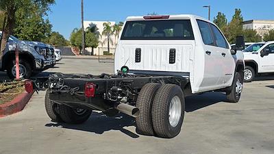 2025 GMC Sierra 3500 Crew Cab 4x4, Cab Chassis for sale #F250125 - photo 2