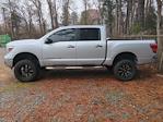 Used 2018 Nissan Titan SV Crew Cab 4x4, Pickup for sale #19C7156A - photo 6