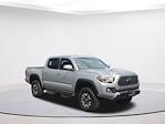 Used 2018 Toyota Tacoma TRD Off-Road Double Cab 4x2, Pickup for sale #19G8869A - photo 5