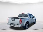 Used 2021 Nissan Frontier SV Crew Cab 4x4, Pickup for sale #19AC3211A - photo 6