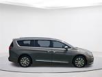 Used 2021 Chrysler Pacifica Pinnacle FWD, Minivan for sale #19AC3216 - photo 5