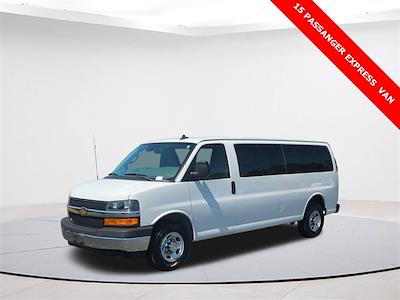 Used 2020 Chevrolet Express 3500 LT RWD, Passenger Van for sale #19AT3192 - photo 1