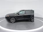 Used 2021 Jeep Cherokee Latitude Lux 4WD, SUV for sale #19C56185C - photo 5