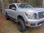 Used 2018 Nissan Titan SV Crew Cab 4x4, Pickup for sale #19C7156A - photo 3