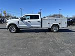 Used 2022 Ford F-350 XLT Crew Cab 4x4, Reading Classic II Steel Service Truck for sale #2I171P - photo 22