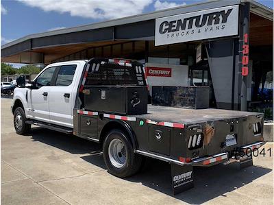 Used 2018 Ford F-350 XL Crew Cab 4WD, 9' CM Truck Beds SK Model Flatbed Truck for sale #50041 - photo 2