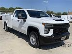 Used 2020 Chevrolet Silverado 2500 Work Truck Crew Cab RWD, 8' Reading Classic II Aluminum Service Truck for sale #50124 - photo 4