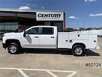 Used 2020 Chevrolet Silverado 2500 Work Truck Crew Cab RWD, 8' Reading Classic II Aluminum Service Truck for sale #50124 - photo 5