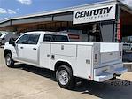 Used 2020 Chevrolet Silverado 2500 Work Truck Crew Cab RWD, 8' Reading Classic II Aluminum Service Truck for sale #50124 - photo 2