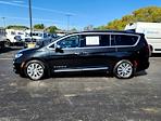 2023 Chrysler Pacifica FWD, Minivan for sale #46356 - photo 7