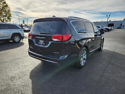 2019 Chrysler Pacifica FWD, Minivan for sale #46362 - photo 2