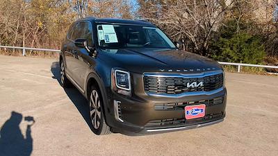 Used 2022 Kia Telluride S 4x2, SUV for sale #NG222832 - photo 1