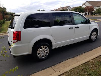 Used 2019 Dodge Grand Caravan SE FWD, Minivan for sale #KR638515 - photo 2