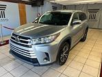 Used 2018 Toyota Highlander LE FWD, SUV for sale #A1P-57702 - photo 1