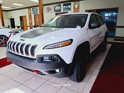 Used 2018 Jeep Cherokee Trailhawk 4x4, SUV for sale #A3F-39665 - photo 1