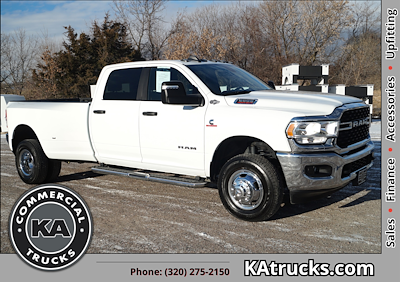 Used 2024 Ram 3500 Big Horn Crew Cab 4x4, Pickup for sale #155703 - photo 1