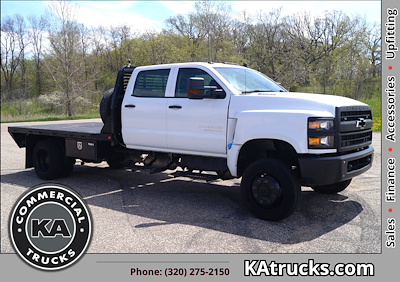 Used 2022 Chevrolet Silverado 5500 Regular Cab 4x4, Bedrock Flatbed Truck for sale #558866 - photo 1