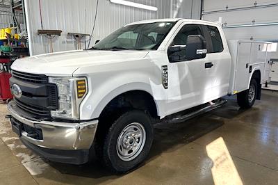 Used 2019 Ford F-350 XL Super Cab 4x4, 8' Mechanics Body for sale #C90823 - photo 2