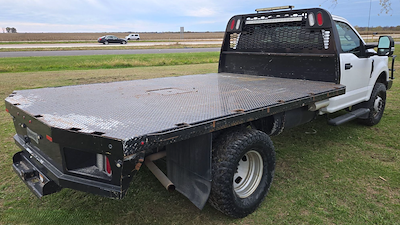 Used 2017 Ford F-350 XLT Regular Cab 4x4, 11' Knapheide Flatbed Truck for sale #D17511 - photo 2